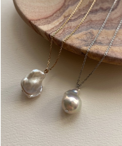 ciite'（シーテ）の「ドロップ淡水パール ネックレス（ネックレス・レディース・ゴールド/シルバー・FREE）」の2枚目の写真