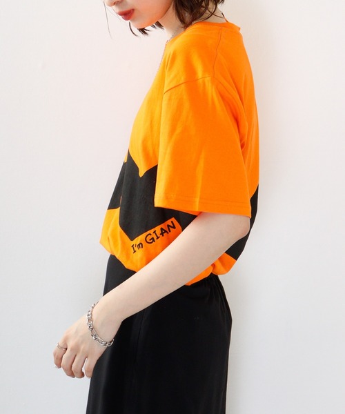 sanrio(サンリオ)の「アイムドラえもん ジャイアン柄プリント 半袖Tシャツ(Tシャツ/カットソー・レディース・オレンジ・L/LL/M)」の6枚目の写真