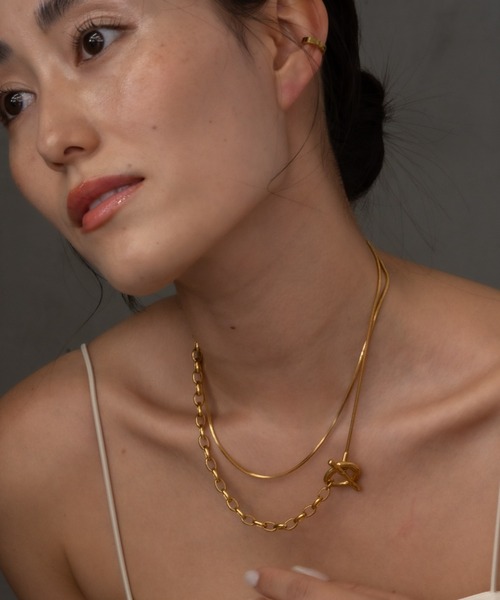 ebine（エビネ）の「金属アレルギー対応/Long Mantle Necklace/サージカルステンレス/ネックレス（ネックレス・レディース・シルバー/ゴールド・80ｃｍ）」の4枚目の写真