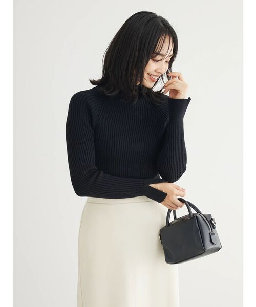 Petit fleur(プチフルール)の「・Petit Fleur ボトルネックリブニット(ニット/セーター・レディース・ブラック/ブルー/ピンク/オフホワイト/チャコールグレー/ライトベージュ・FREE)」の20枚目の写真