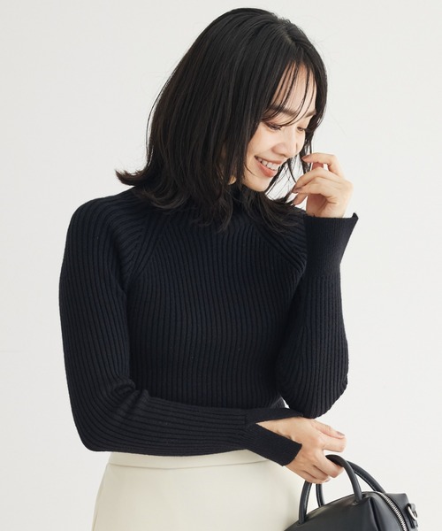 Petit fleur(プチフルール)の「・Petit Fleur ボトルネックリブニット(ニット/セーター・レディース・ブラック/ブルー/ピンク/オフホワイト/チャコールグレー/ライトベージュ・FREE)」の1枚目の写真