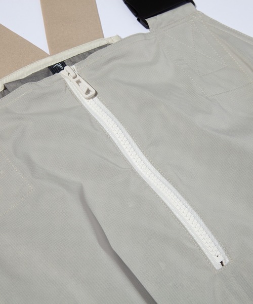 F/CE. （エフシーイー）の「F/CE. PERTEX OVERALL SKIRT / エフシーイー パーテックス オーバーオール スカート（サロペット/オーバーオール・レディース・キナリ/ブラック・FREE）」の9枚目の写真