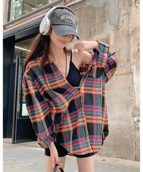 CANVAS+（キャンバスプラス）の「【CANVAS+】ルーズチェックシャツ（シャツ/ブラウス・レディース・ピンク/ブラック/ベージュ/パープル/グリーン/イエロー・M）」の15枚目の写真