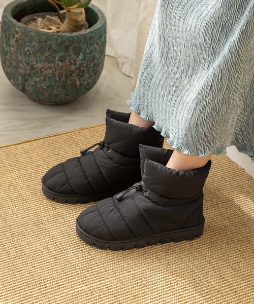 LOWRYS FARM（ローリーズファーム）の「ナカワタブーツ　976887（ブーツ・レディース・ブラック/アイボリー・LARGE/MEDIUM）」の15枚目の写真