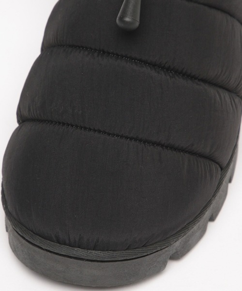 LOWRYS FARM（ローリーズファーム）の「ナカワタブーツ　976887（ブーツ・レディース・ブラック/アイボリー・LARGE/MEDIUM）」の4枚目の写真