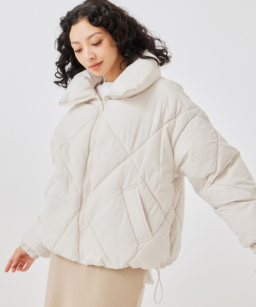 NERGY（ナージー）の「ダイヤキルトBIGカラーブルゾン（ダウンジャケット/コート・レディース・ブラック/ホワイト・M）」の2枚目の写真