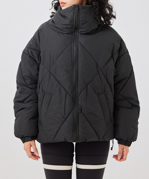 NERGY（ナージー）の「ダイヤキルトBIGカラーブルゾン（ダウンジャケット/コート・レディース・ブラック/ホワイト・M）」の9枚目の写真