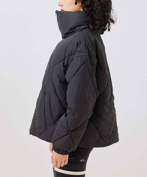 NERGY（ナージー）の「ダイヤキルトBIGカラーブルゾン（ダウンジャケット/コート・レディース・ブラック/ホワイト・M）」の12枚目の写真