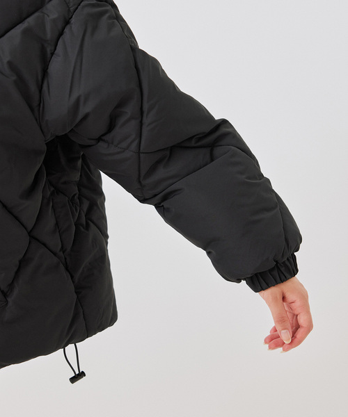 NERGY（ナージー）の「ダイヤキルトBIGカラーブルゾン（ダウンジャケット/コート・レディース・ブラック/ホワイト・M）」の13枚目の写真