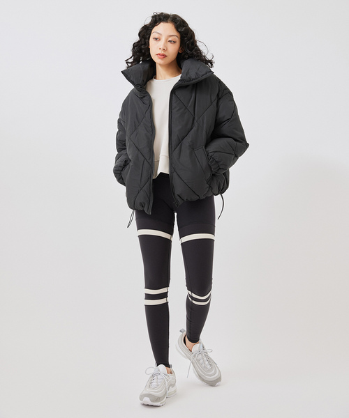 NERGY（ナージー）の「ダイヤキルトBIGカラーブルゾン（ダウンジャケット/コート・レディース・ブラック/ホワイト・M）」の4枚目の写真