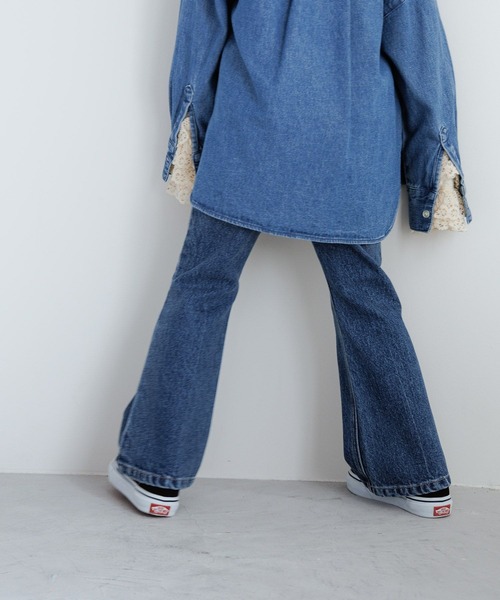LOWRYS FARM(ローリーズファーム)の「デニムフレアパンツ 993720(デニムパンツ・キッズ・ブラック/ブルー・110cm/120cm/130cm/150cm/140cm)」の18枚目の写真