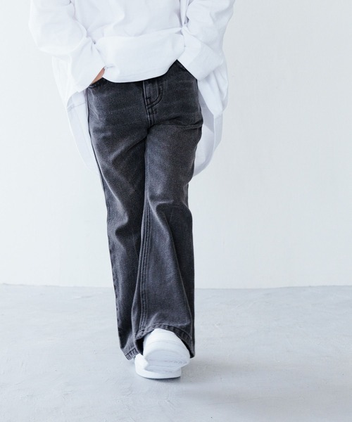LOWRYS FARM(ローリーズファーム)の「デニムフレアパンツ 993720(デニムパンツ・キッズ・ブラック/ブルー・110cm/120cm/130cm/150cm/140cm)」の22枚目の写真