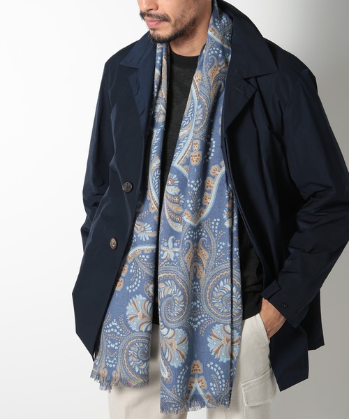 MEN'S BIGI(メンズビギ)の「ペイズリー柄ストール made in italy(ストール/ショール・メンズ・ブルー/レッド・FREE)」の4枚目の写真