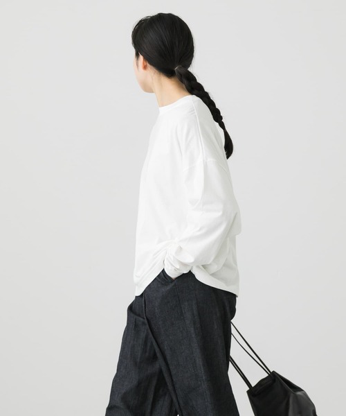 かぐれ(カグレ)の「クルーネックビッグプルオーバー(Tシャツ/カットソー・レディース・ブラック/オフホワイト・FREE)」の10枚目の写真