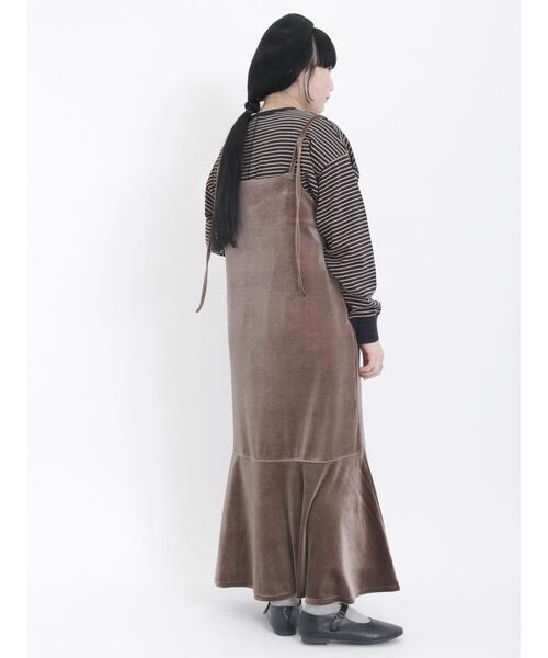 Samansa Mos2（サマンサ モスモス）の「◎ベロア切替前後2WAYキャミワンピース（ワンピース・レディース・ブラック/グレー/ブラウン・F）」の17枚目の写真