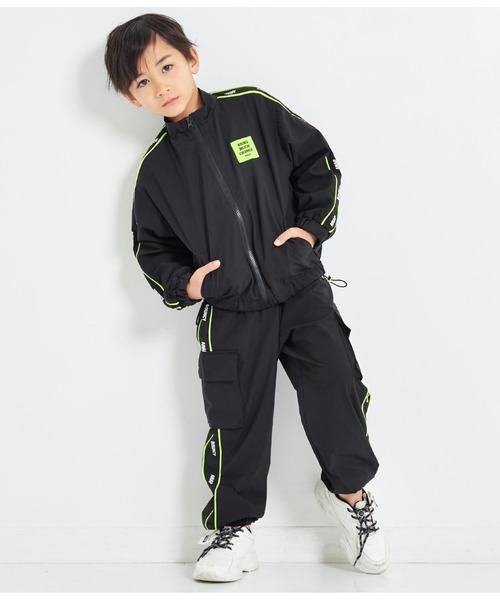 ANAP kids（アナップキッズ）の「パイピングラインウィンドブレーカー（ブルゾン・キッズ・ブラック/ラベンダー・110cm/120cm/130cm/100cm）」の9枚目の写真