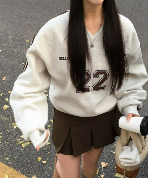 BEIDELLI（ベイデリー）の「[BELLIDE MADE] トラックVネックオーバーフィットトレーナー（スウェット・レディース・ネイビー/グレー/オートミール/ホワイト系・FREE）」の12枚目の写真