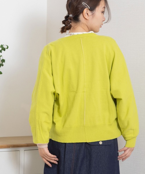 POU DOU DOU（プードゥドゥ）の「下前立て配色ドルマンカーディガン（ニット/セーター・レディース・ライトグリーン/レッド/ブラック/アイボリー/ブルー・3）」の9枚目の写真