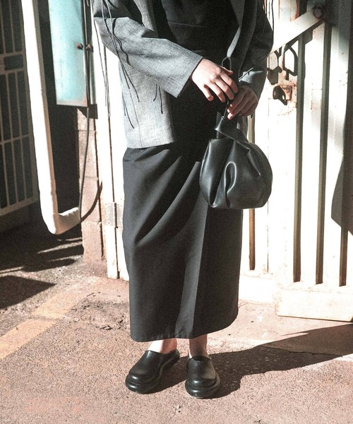 KBF（ケイビーエフ）の「ボリュームソールクロッグ（その他シューズ・レディース・アイボリー/ブラック・38/37）」の10枚目の写真