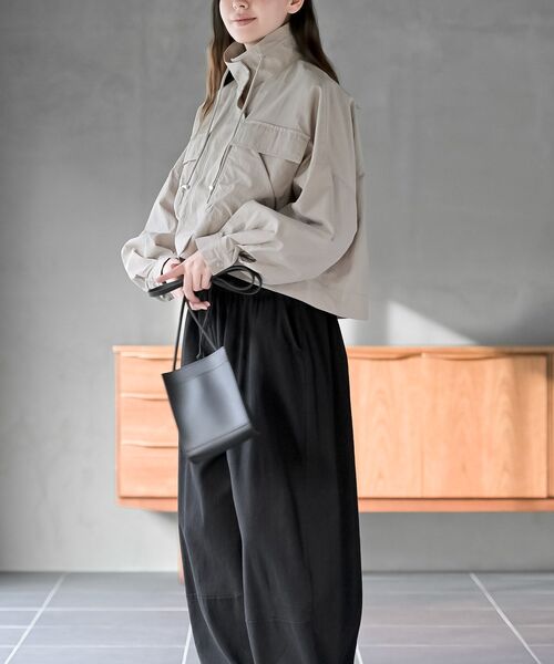 rps（アールピーエス）の「スタンドショートナイロンジャケット（ナイロンジャケット・レディース・アイボリー/ライトカーキ/ブラック/ベージュ・フリー）」の19枚目の写真