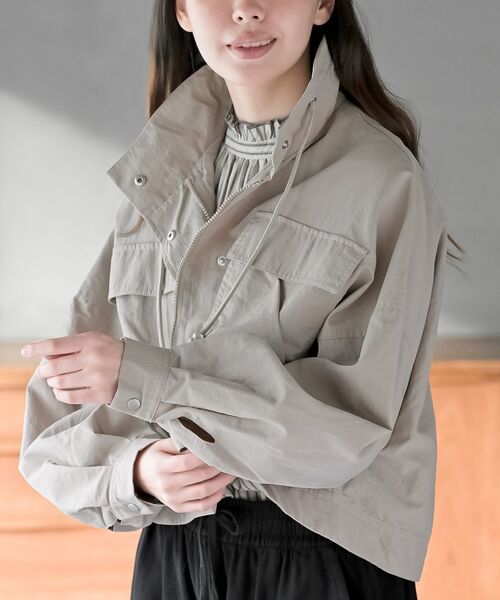 rps（アールピーエス）の「スタンドショートナイロンジャケット（ナイロンジャケット・レディース・アイボリー/ライトカーキ/ブラック/ベージュ・フリー）」の17枚目の写真