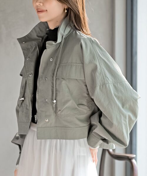 rps（アールピーエス）の「スタンドショートナイロンジャケット（ナイロンジャケット・レディース・アイボリー/ライトカーキ/ブラック/ベージュ・フリー）」の8枚目の写真