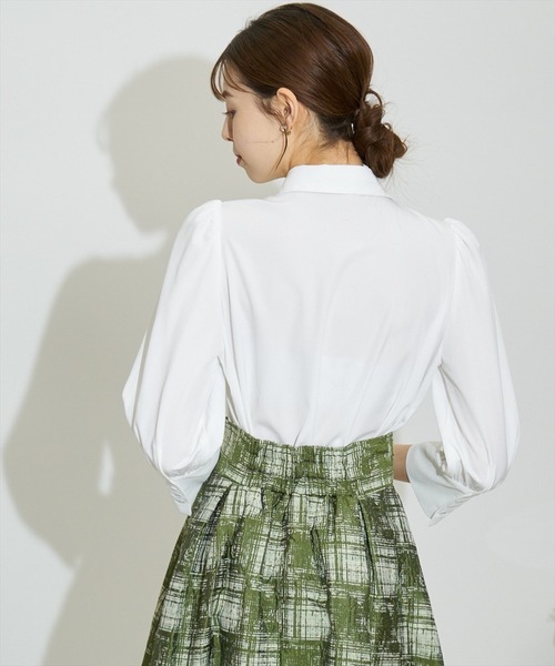 SWINGLE（スウィングル）の「アートチェックタックフレアスカート（スカート・レディース・ライトグレー/カーキ/ブラック・MEDIUM/SMALL）」の21枚目の写真