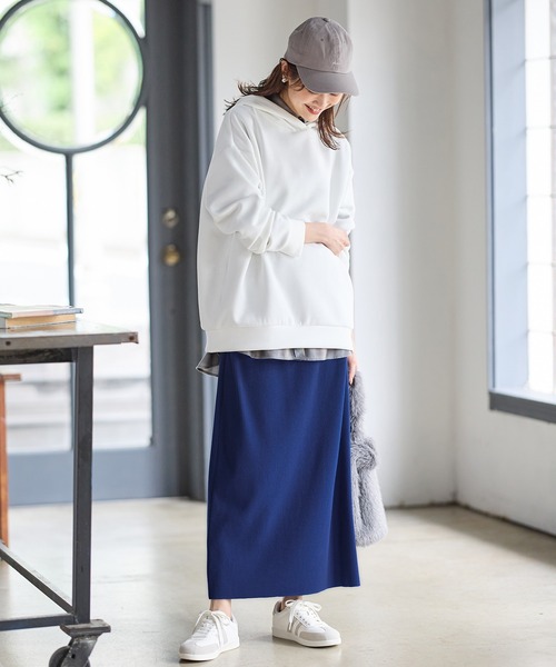 Honeys(ハニーズ)の「セルフカットスカート【WEB限定】(スカート・レディース・スミクロ/ライトベージュ/ブラック/レッド/ブルー/ブラウン/グリーン・LL/L/M/S/3L)」の18枚目の写真