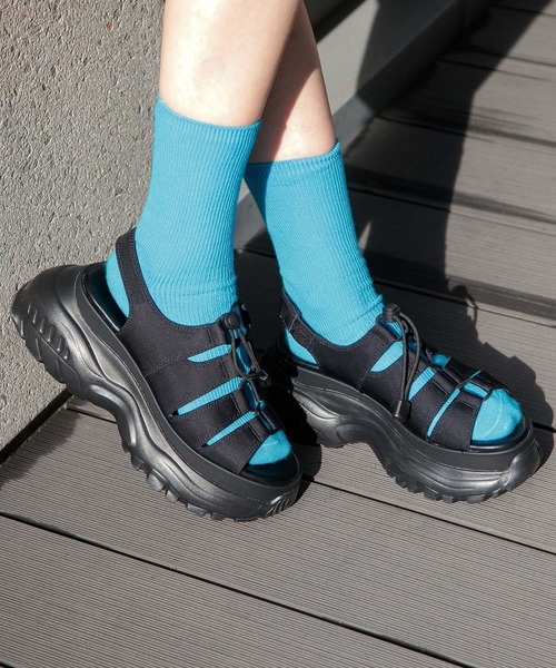 RAGEBLUE（レイジブルー）の「レースアップ/ボリュームソールスポーツサンダル（サンダル・レディース・ブラック/その他35/ホワイト・MEDIUM/LARGE）」の19枚目の写真