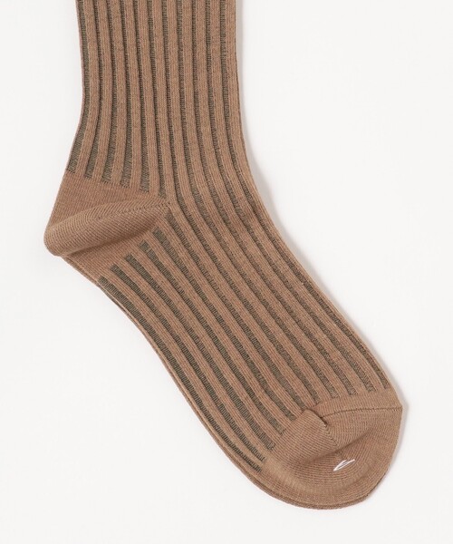 fennica（フェニカ）の「コントラスト リブソックス 22.5-25cm（ソックス/靴下・レディース・ホワイト系その他/ブラウン系/ベージュ系/ブルー系その他/コーラル/ベージュ/チャコールグレー・FREE）」の9枚目の写真