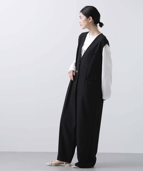 Gready Brilliant（グレディブリリアン）の「Vネックサロペット