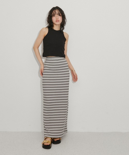 ADAM ET ROPE'（アダムエロペ）の「【サステナブル】アメスリタンクトップ（タンクトップ・レディース・ホワイト/ブラック/オフホワイト・FREE）」の4枚目の写真