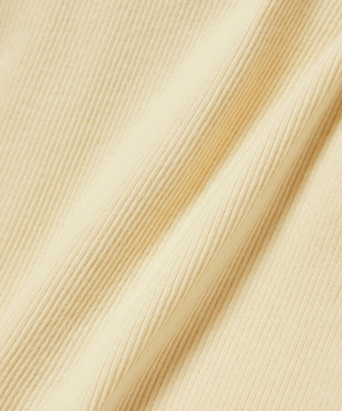 ADAM ET ROPE'（アダムエロペ）の「【サステナブル】アメスリタンクトップ（タンクトップ・レディース・ホワイト/ブラック/オフホワイト・FREE）」の16枚目の写真