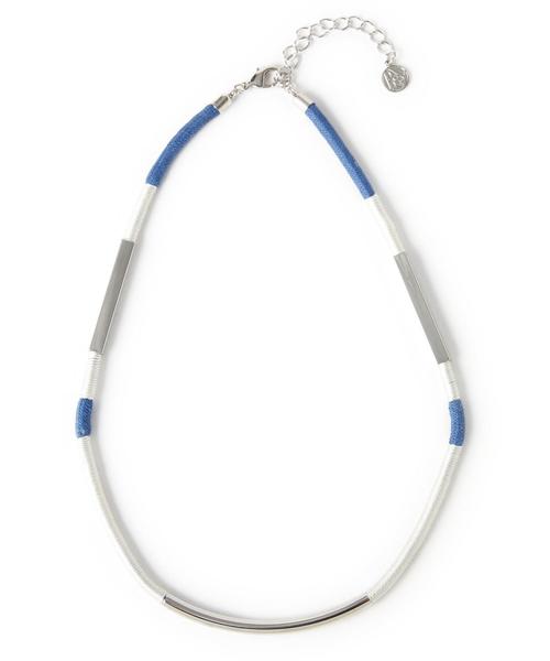 BEAUTY&YOUTH UNITED ARROWS（ビューティーアンドユースユナイテッドアローズ）の「BY 2トーンメタルバーコンビネックレス◆（ネックレス・レディース・レッド/コバルトブルー・フリー）」の2枚目の写真