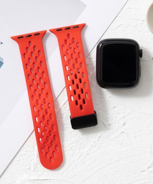 セール】シリコン製 通気性良いメッシュ Apple Watch Band スマート 