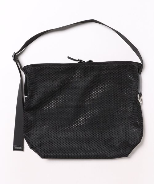 ADAM PATEK(アダムパテック)の「★ADAM PATEK★ mesh shoulder bag/メッシュショルダーバッグ(ショルダーバッグ・メンズ・ブラック・FREE)」の2枚目の写真