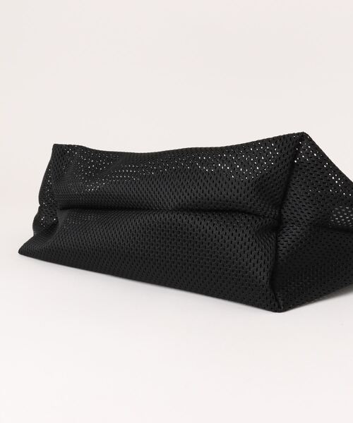 ADAM PATEK(アダムパテック)の「★ADAM PATEK★ mesh shoulder bag/メッシュショルダーバッグ(ショルダーバッグ・メンズ・ブラック・FREE)」の3枚目の写真