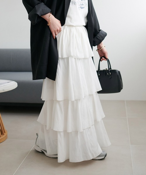 DISCOAT（ディスコート）の「【WEB限定】細見えティアードスカート（スカート・レディース・ブラック/オフホワイト/ライトグレー・FREE）」の5枚目の写真