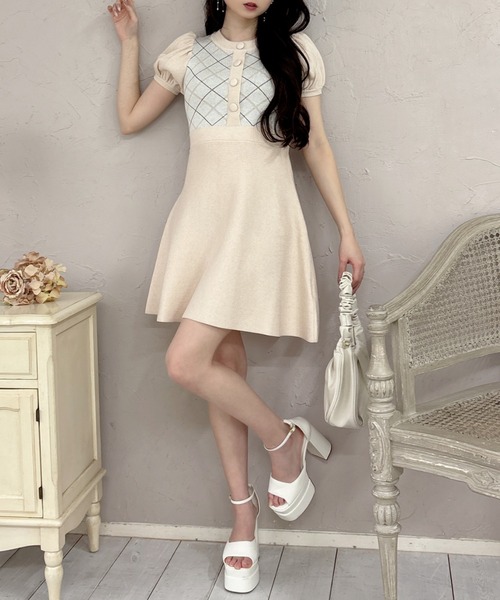 MIIA（ミーア）の「チェック柄ミニフレアワンピース（ワンピース・レディース・ブラック/ピンク/ベージュ・FREE）」の17枚目の写真