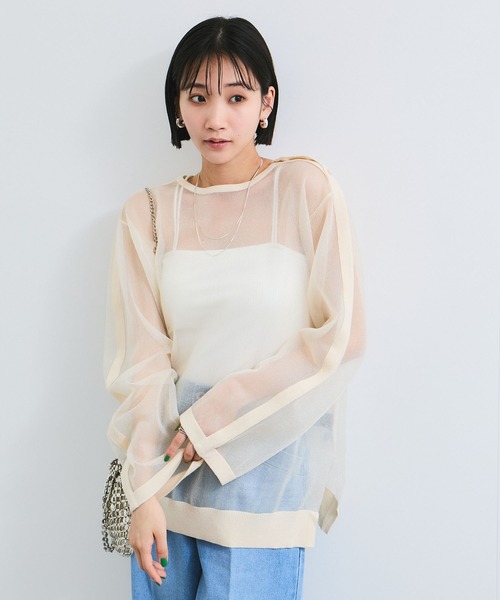 VIS（ビス）の「ショルダーラインツヤシアーニットプルオーバー（シャツ/ブラウス・レディース・ホワイト系その他5/ライトグレー/ライトグリーン・FREE）」の2枚目の写真