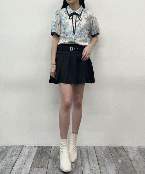 NICOLE CLUB(ニコル クラブ)の「【WEB限定】プリーツミニスカンツ(スカート・レディース・ブラック/ベージュ・MEDIUM)」の14枚目の写真