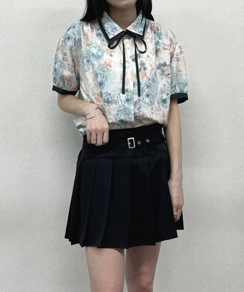 NICOLE CLUB(ニコル クラブ)の「【WEB限定】プリーツミニスカンツ(スカート・レディース・ブラック/ベージュ・MEDIUM)」の18枚目の写真