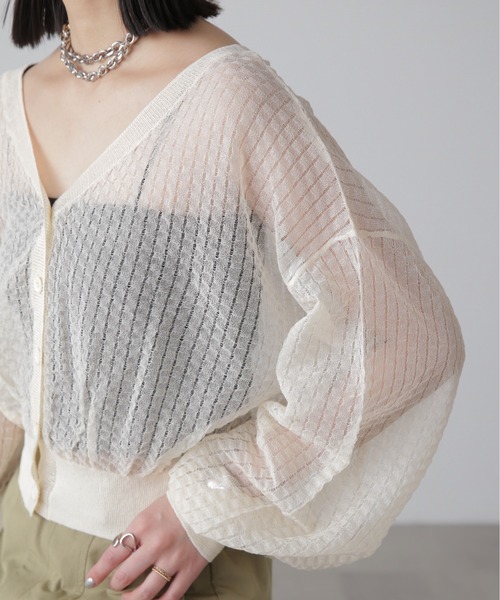 FREE'S MART（フリーズマート）の「前後2WAYシアーチェックボリュームスリーブカーディガン（カーディガン/ボレロ・レディース・ブラック/ホワイト/グリーン・FREE）」の17枚目の写真