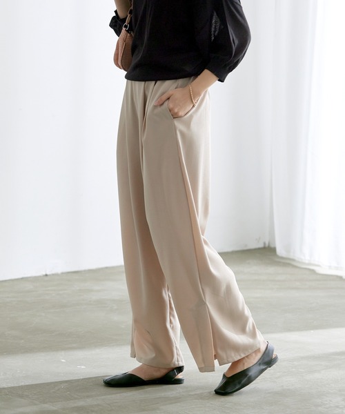 itto...(イット)の「リネンライク裾スリットワイドパンツ(スラックス・レディース・ベージュ/カーキ/イエロー・M/L)」の8枚目の写真