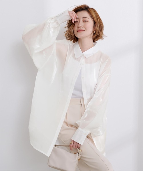 UR'S（ユアーズ）の「オーガンジーベーシックシャツ（シャツ/ブラウス・レディース・オフホワイト/グレー/ブラック・M）」の2枚目の写真