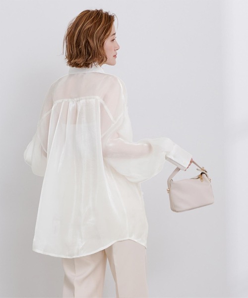 UR'S（ユアーズ）の「オーガンジーベーシックシャツ（シャツ/ブラウス・レディース・オフホワイト/グレー/ブラック・M）」の6枚目の写真