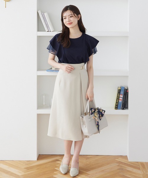 12Twelve Agenda(トゥエルブ アジェンダ)の「ラメチュールフリルスリーブカットソープルオーバー(Tシャツ/カットソー・レディース・イエロー/ネイビー/オフホワイト・M)」の8枚目の写真