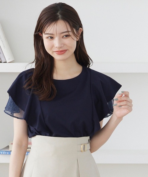 12Twelve Agenda(トゥエルブ アジェンダ)の「ラメチュールフリルスリーブカットソープルオーバー(Tシャツ/カットソー・レディース・イエロー/ネイビー/オフホワイト・M)」の5枚目の写真