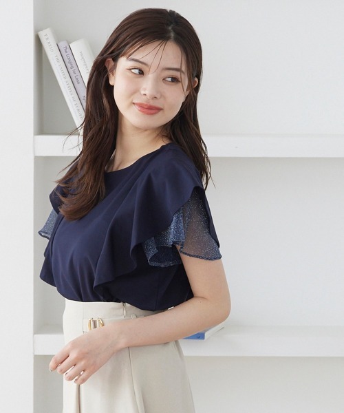 12Twelve Agenda(トゥエルブ アジェンダ)の「ラメチュールフリルスリーブカットソープルオーバー(Tシャツ/カットソー・レディース・イエロー/ネイビー/オフホワイト・M)」の6枚目の写真