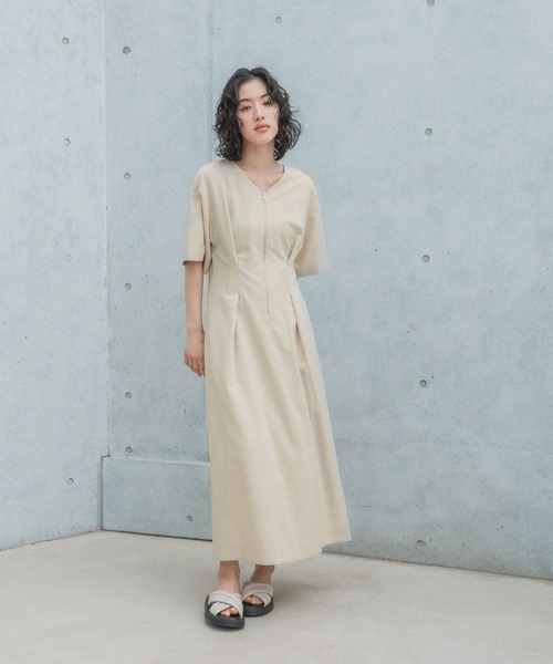 LEPSIM(レプシィム)の「【FOR I SERIES】フロントジップワンピース 126646(ワンピース・レディース・ブルーグリーン/ライトベージュ/ブラック・FREE)」の5枚目の写真